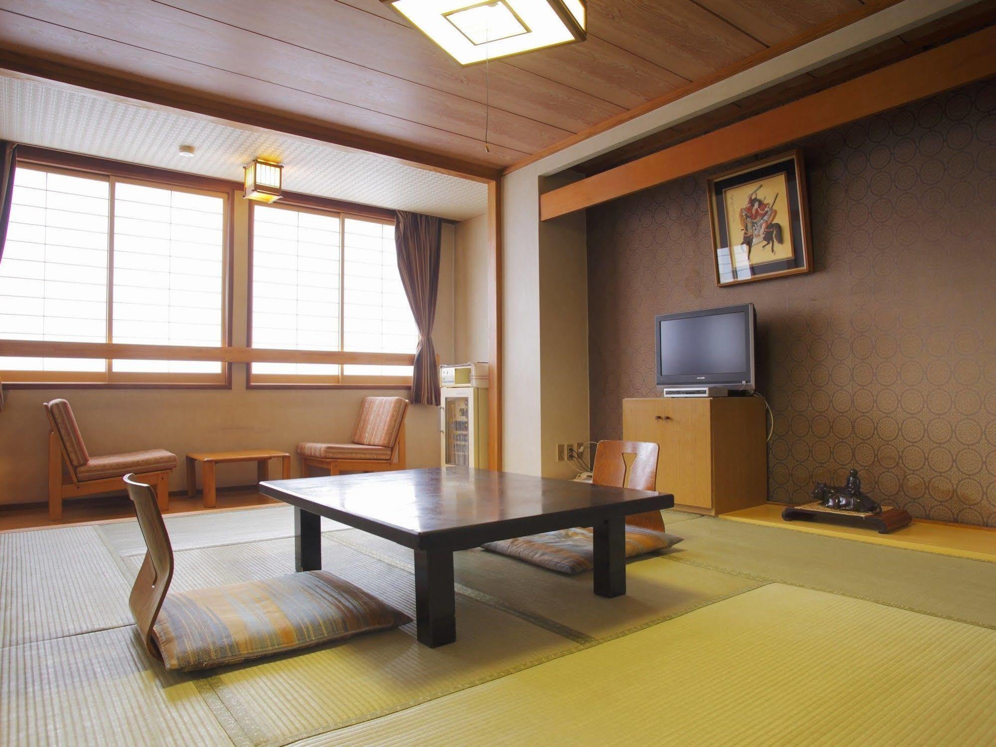 เท็นโบโระเท็นโนยุ อาริมาคัง เรียวกัง Kaminoyama ภายนอก รูปภาพ